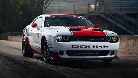 Dodge challenger white super sport car 4k desktop wallpaper